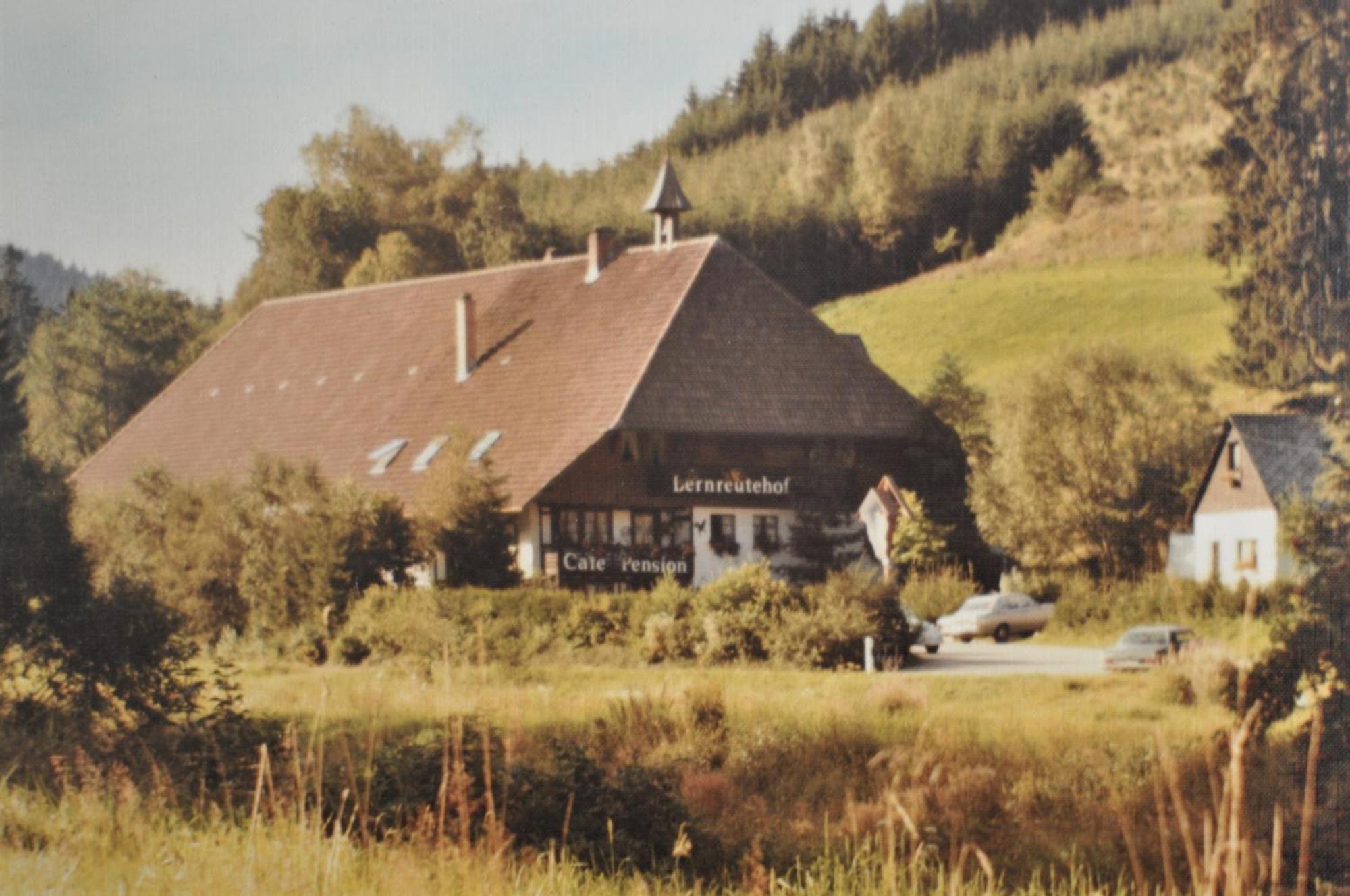 Cafe - Pension Bernreutehof Vohrenbach Exterior photo