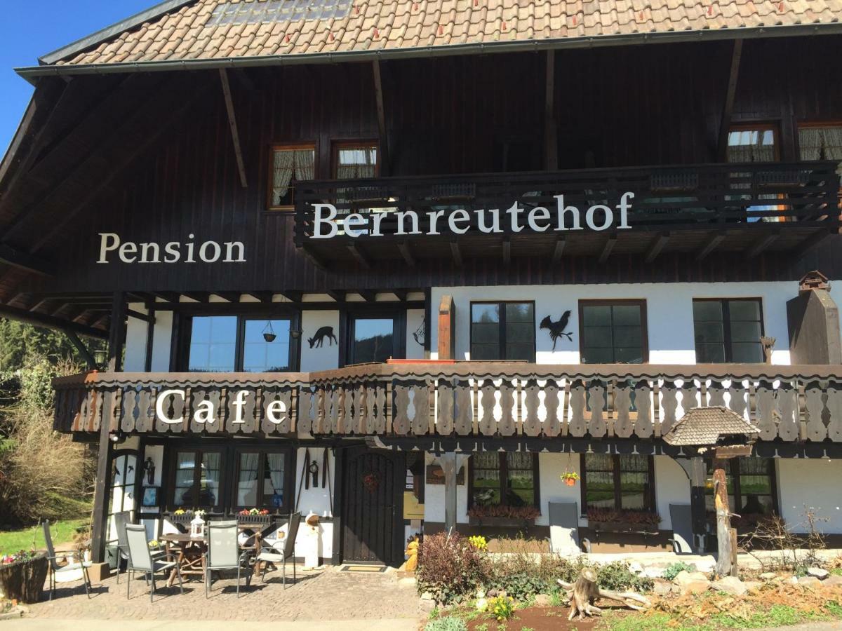 Cafe - Pension Bernreutehof Vohrenbach Exterior photo